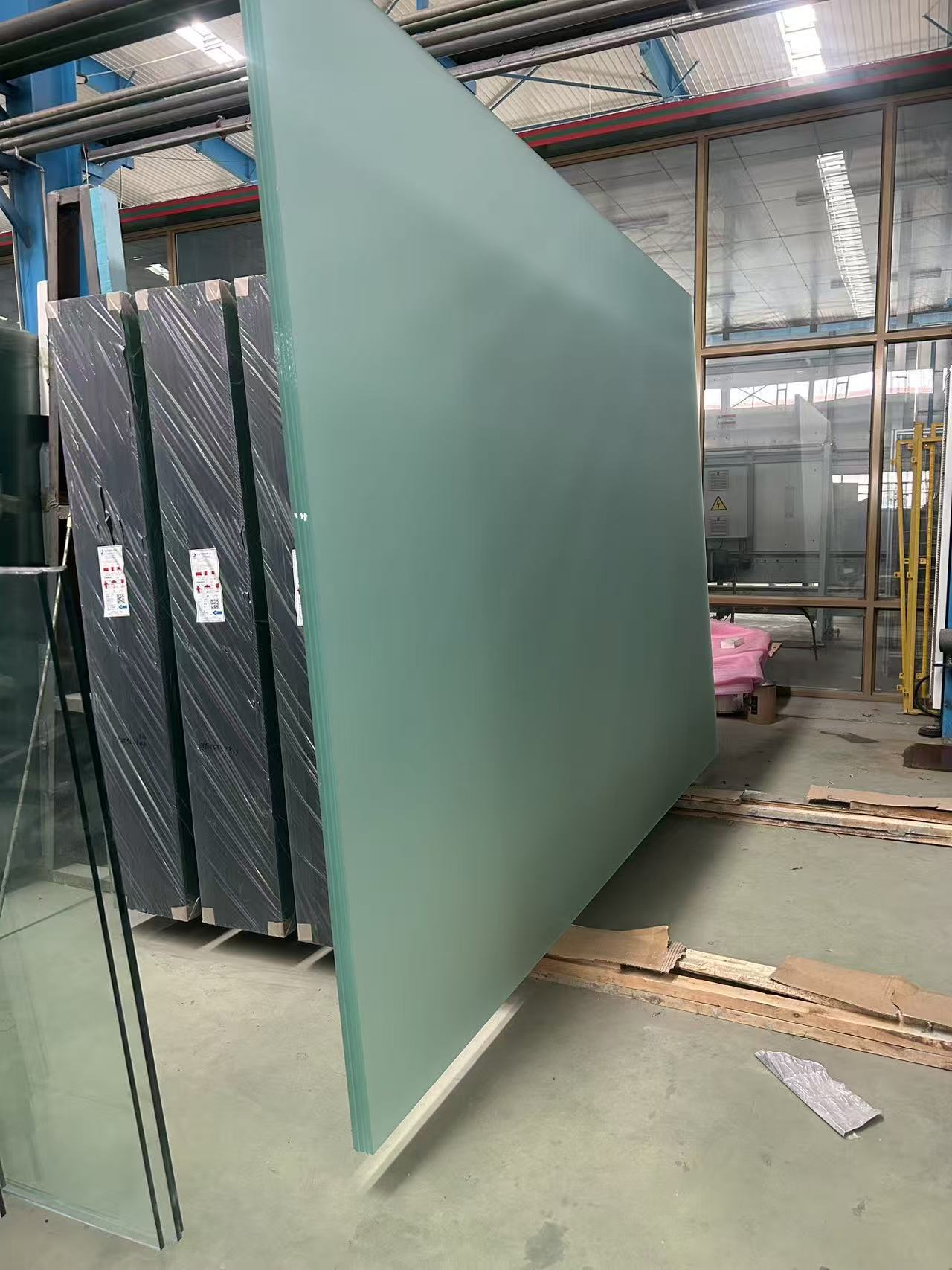 双鸭山市隔热玻璃建筑幕墙玻璃生产基地 - 方案